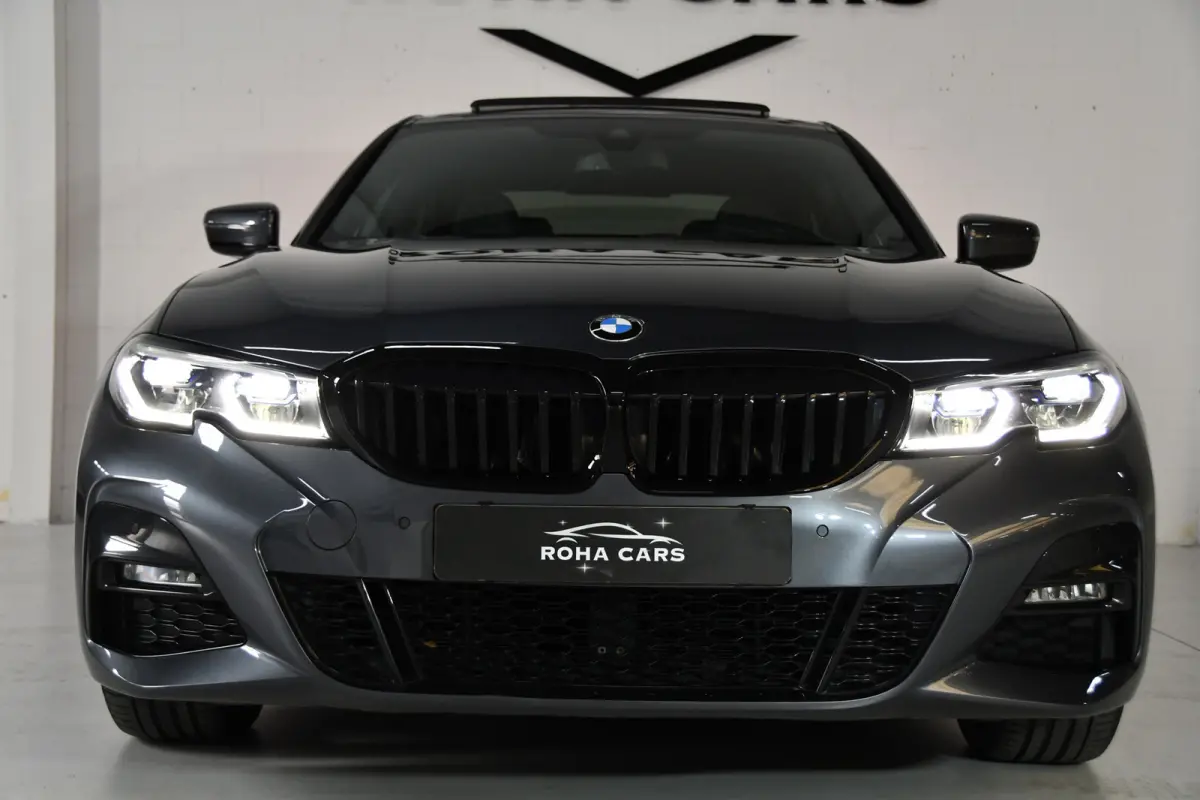 330e High Executive, Schuifkanteldak, M-pakket, Head up, Apple carplay