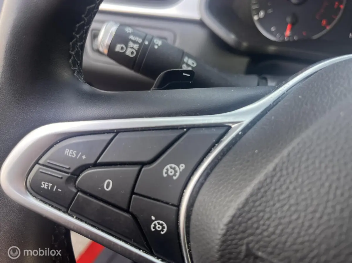 1.3 TCe 140 Mild Hybrid Camera Navi