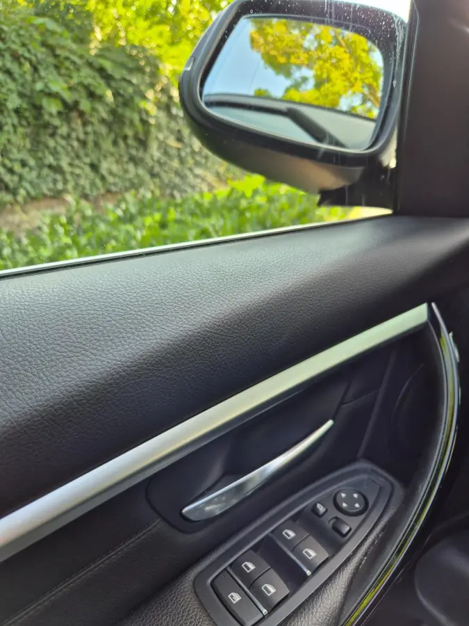 320i High Executive Navi GR Apple CarPlay Sport Leder LED Automaat NAP NL