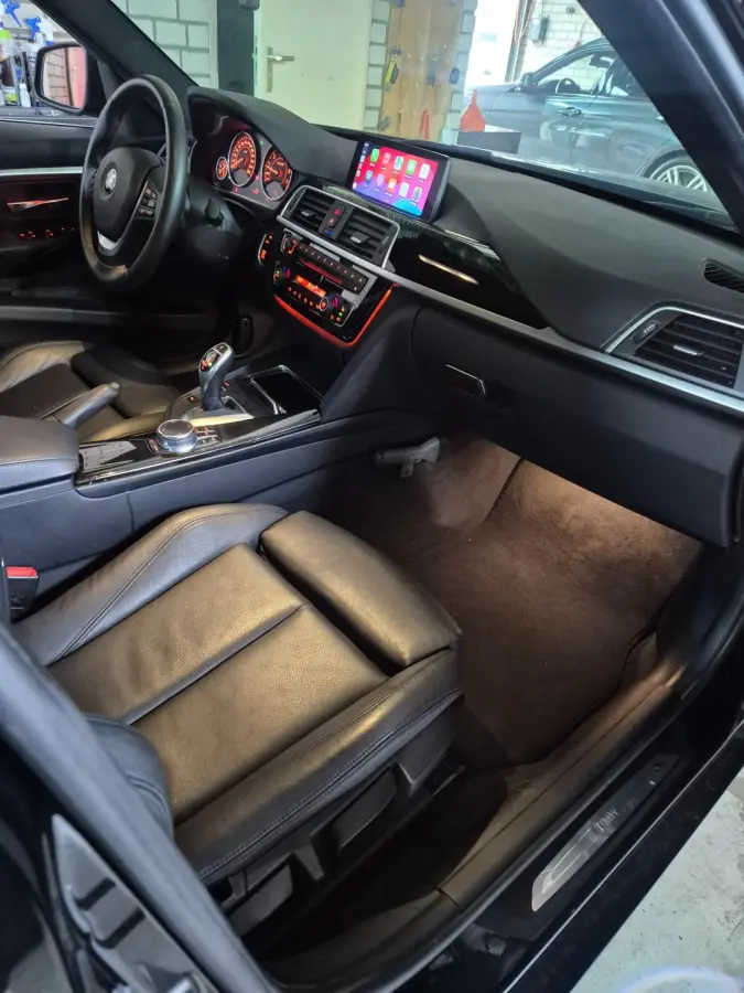 320i High Executive Navi GR Apple CarPlay Sport Leder LED Automaat NAP NL