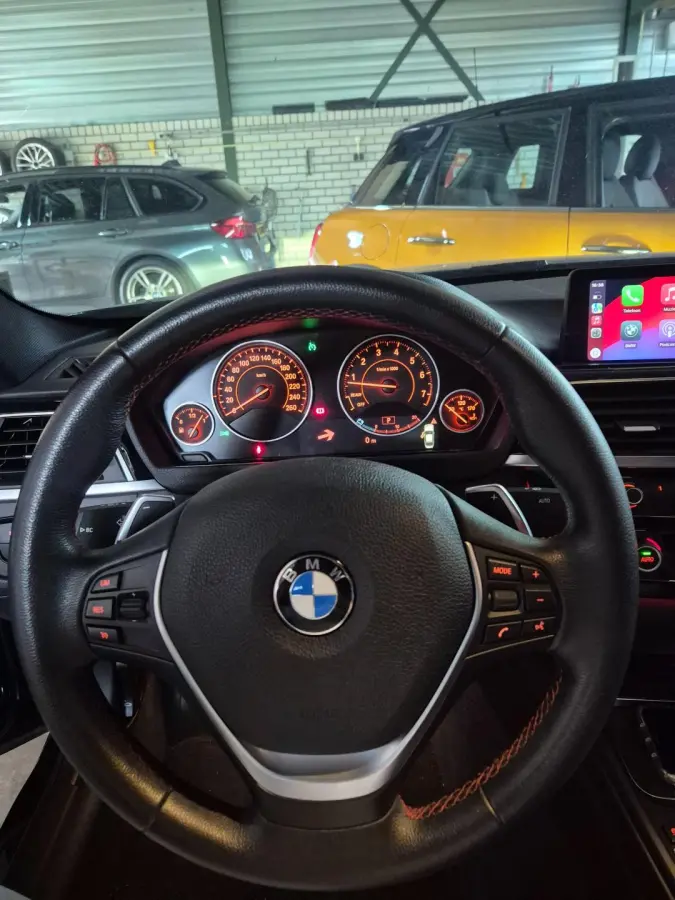 320i High Executive Navi GR Apple CarPlay Sport Leder LED Automaat NAP NL