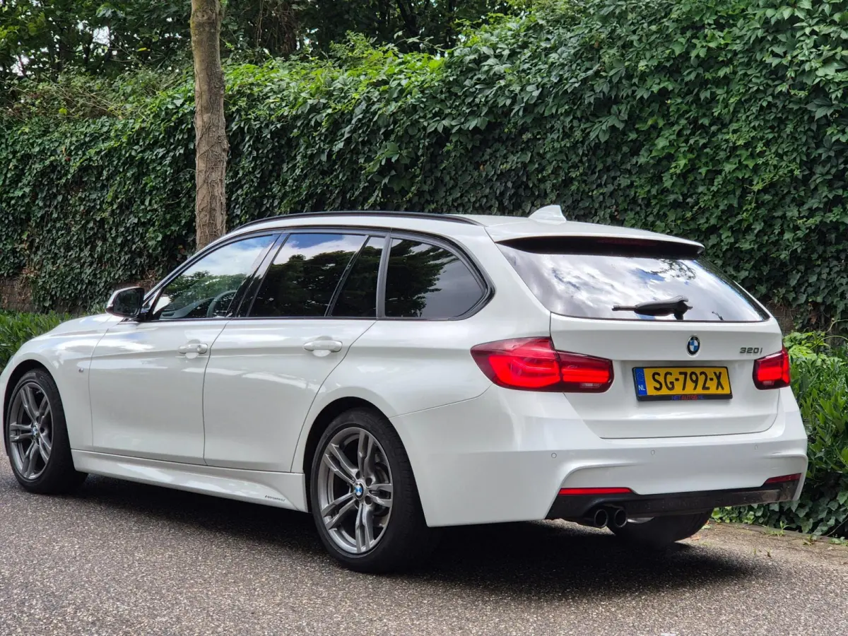 320i Edition M Sport Shadow Executive Apple CarPlay Dig. Teller Navi GR LED Sfeerverlichting