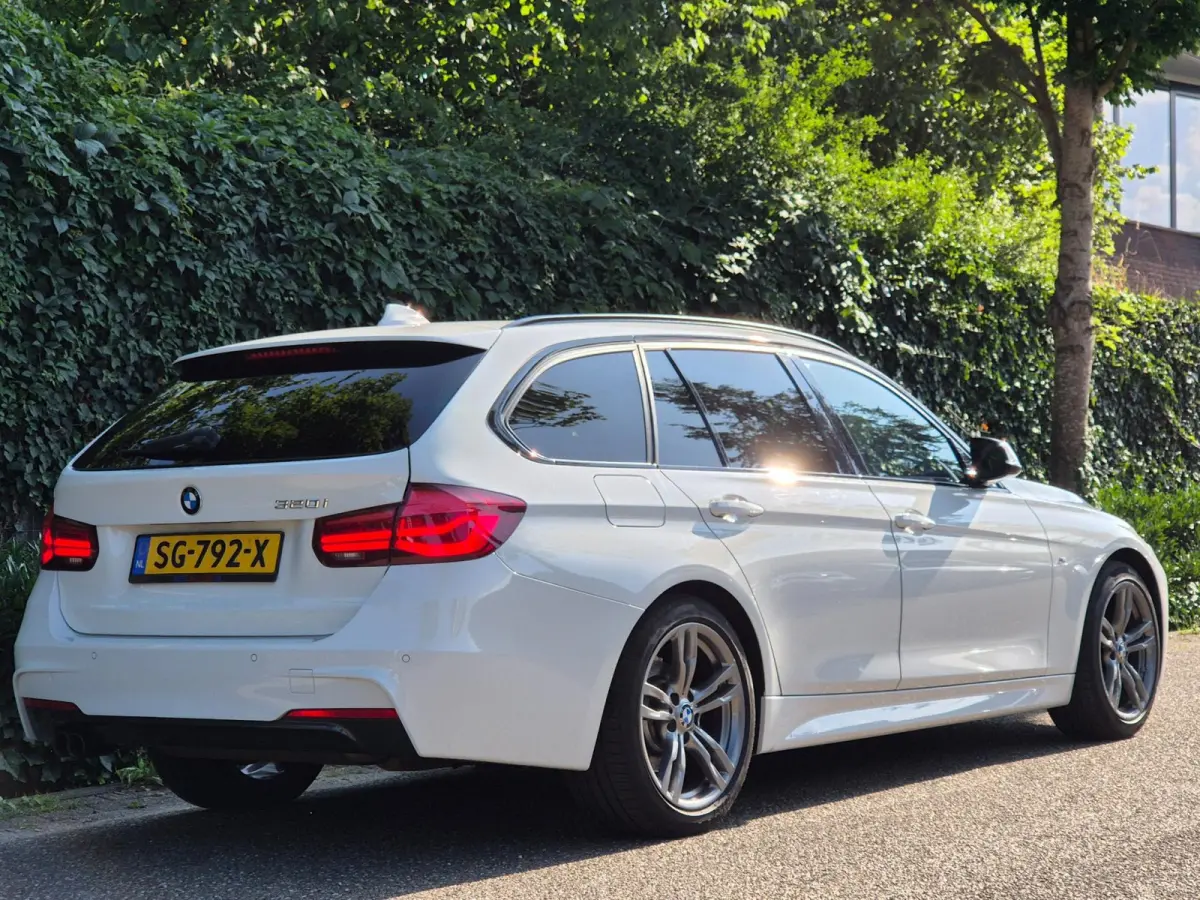 320i Edition M Sport Shadow Executive Apple CarPlay Dig. Teller Navi GR LED Sfeerverlichting