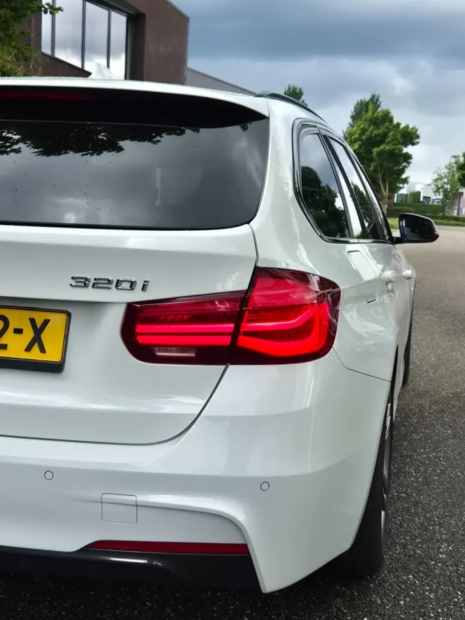 320i Edition M Sport Shadow Executive Apple CarPlay Dig. Teller Navi GR LED Sfeerverlichting