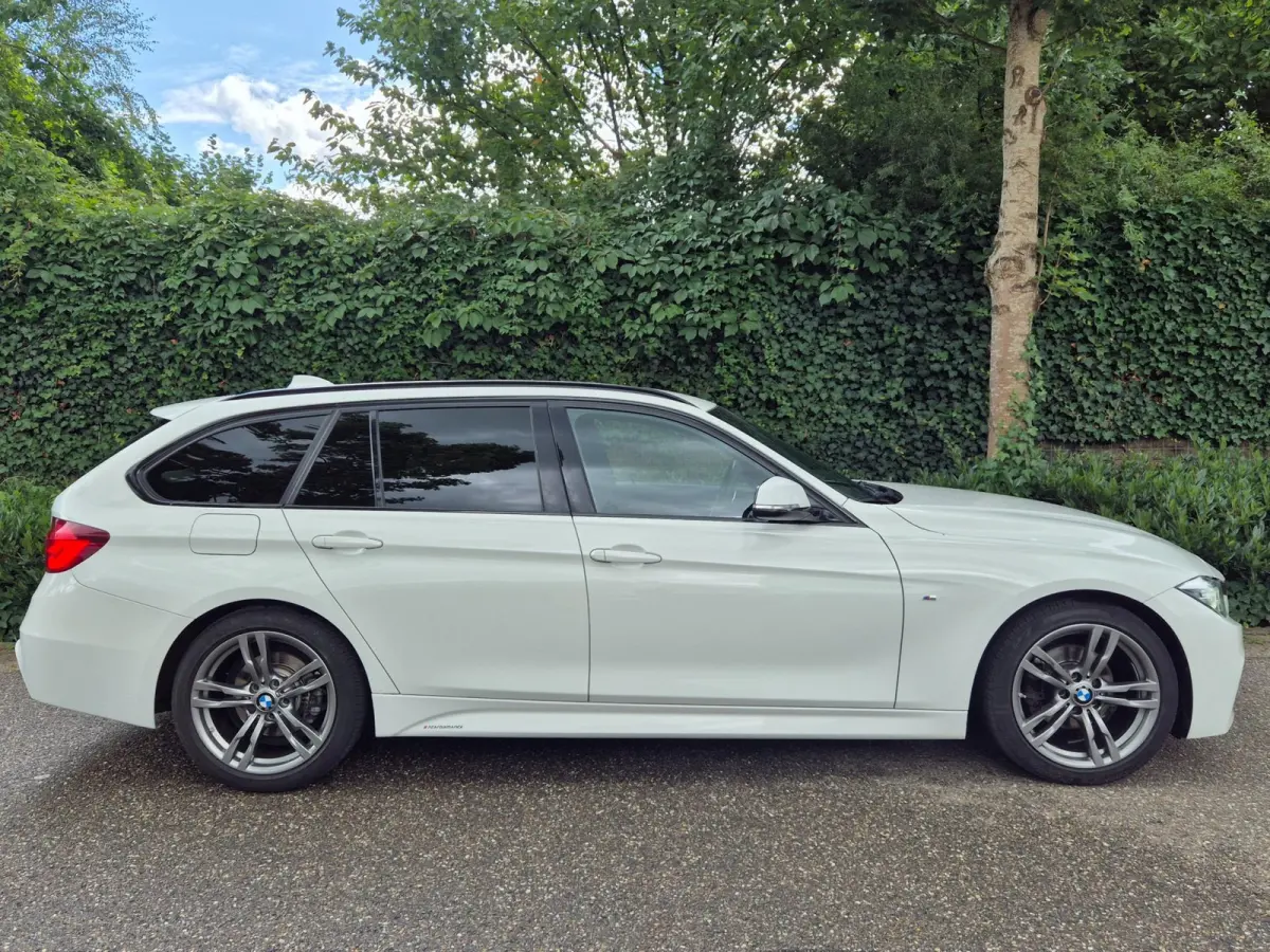 320i Edition M Sport Shadow Executive Apple CarPlay Dig. Teller Navi GR LED Sfeerverlichting