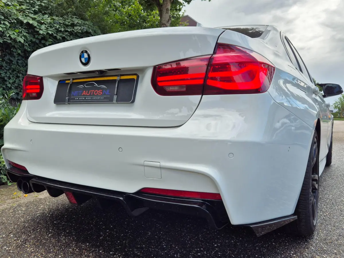 320i Edition M Sport Shadow Executive