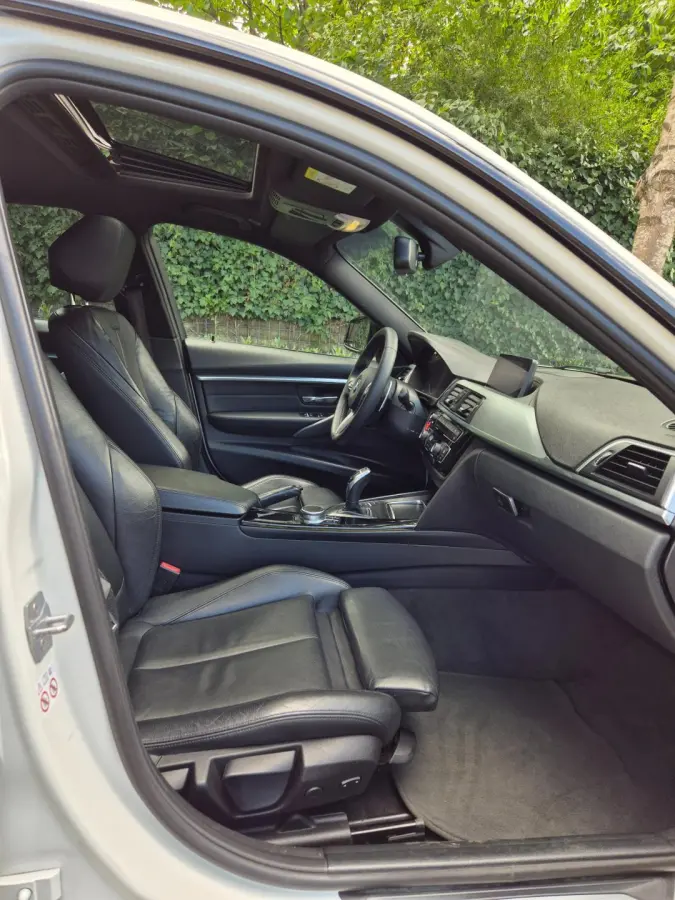 320i Edition M Sport Shadow Executive