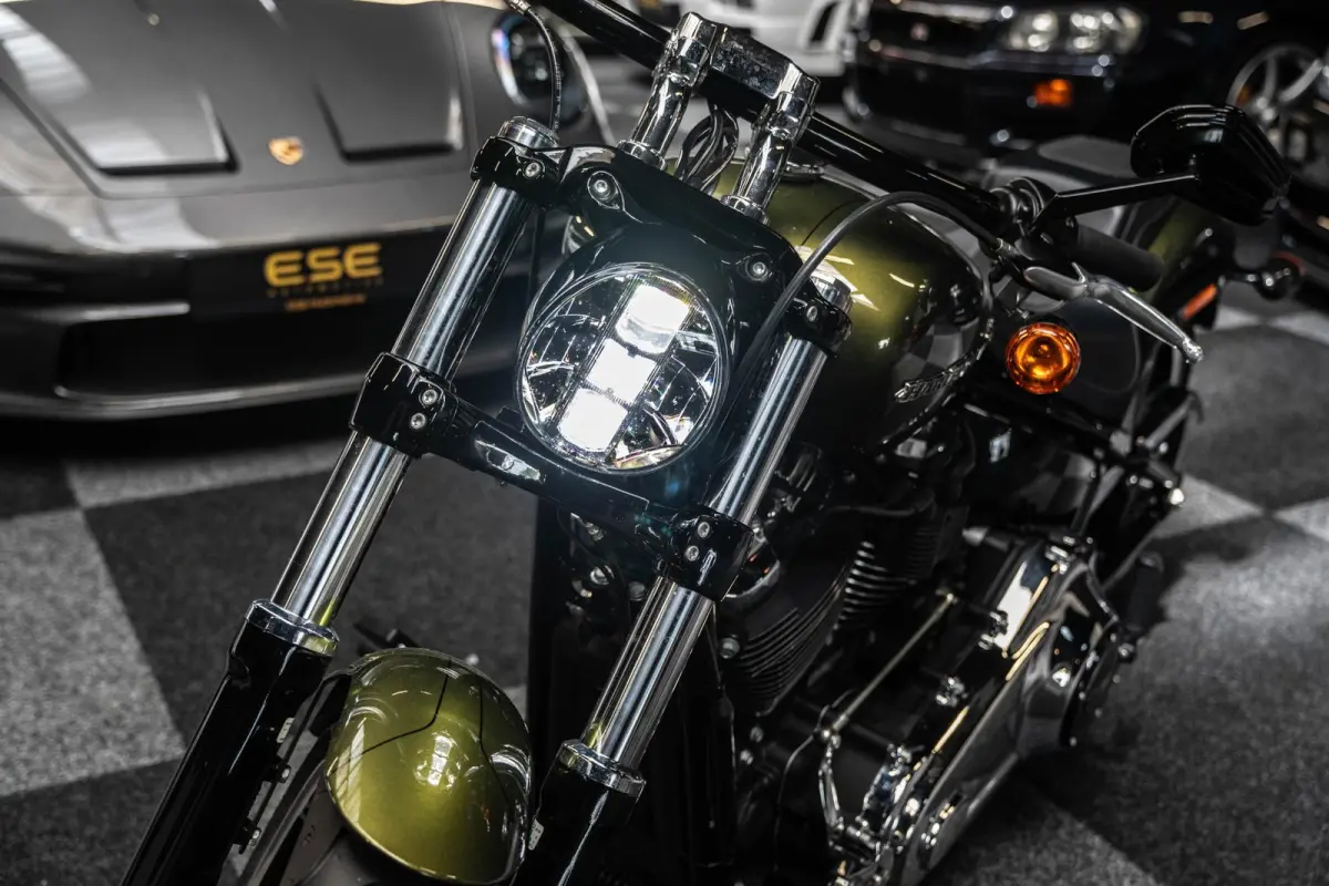 114 FXBRS Breakout