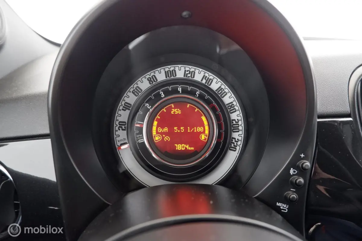 1.0 Dolcevita Finale airco|cruise|dab|applecarplay|lmv15