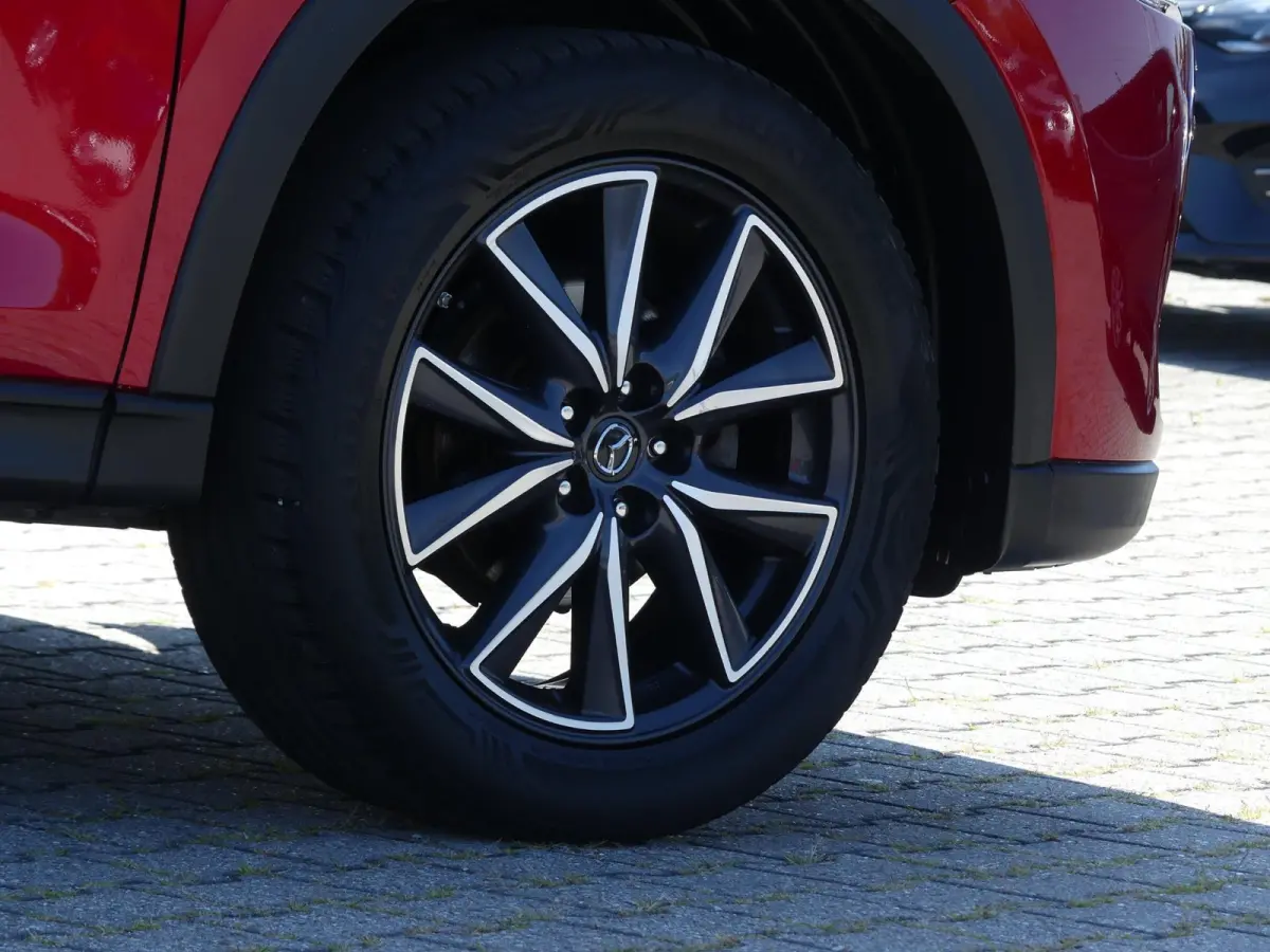 2.0 SkyActiv-G 165PK GT-Luxury / LEDER / BOSE AUDIO