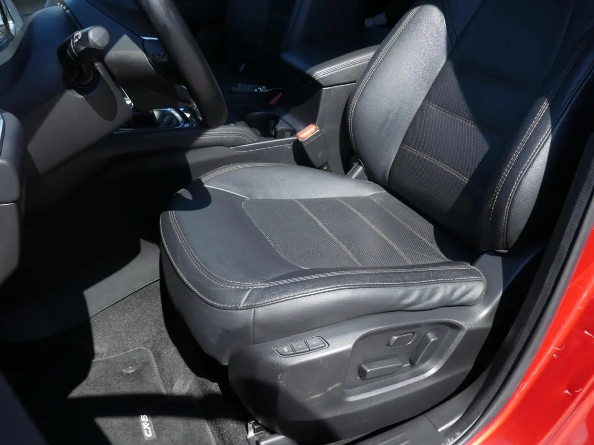 2.0 SkyActiv-G 165PK GT-Luxury / LEDER / BOSE AUDIO