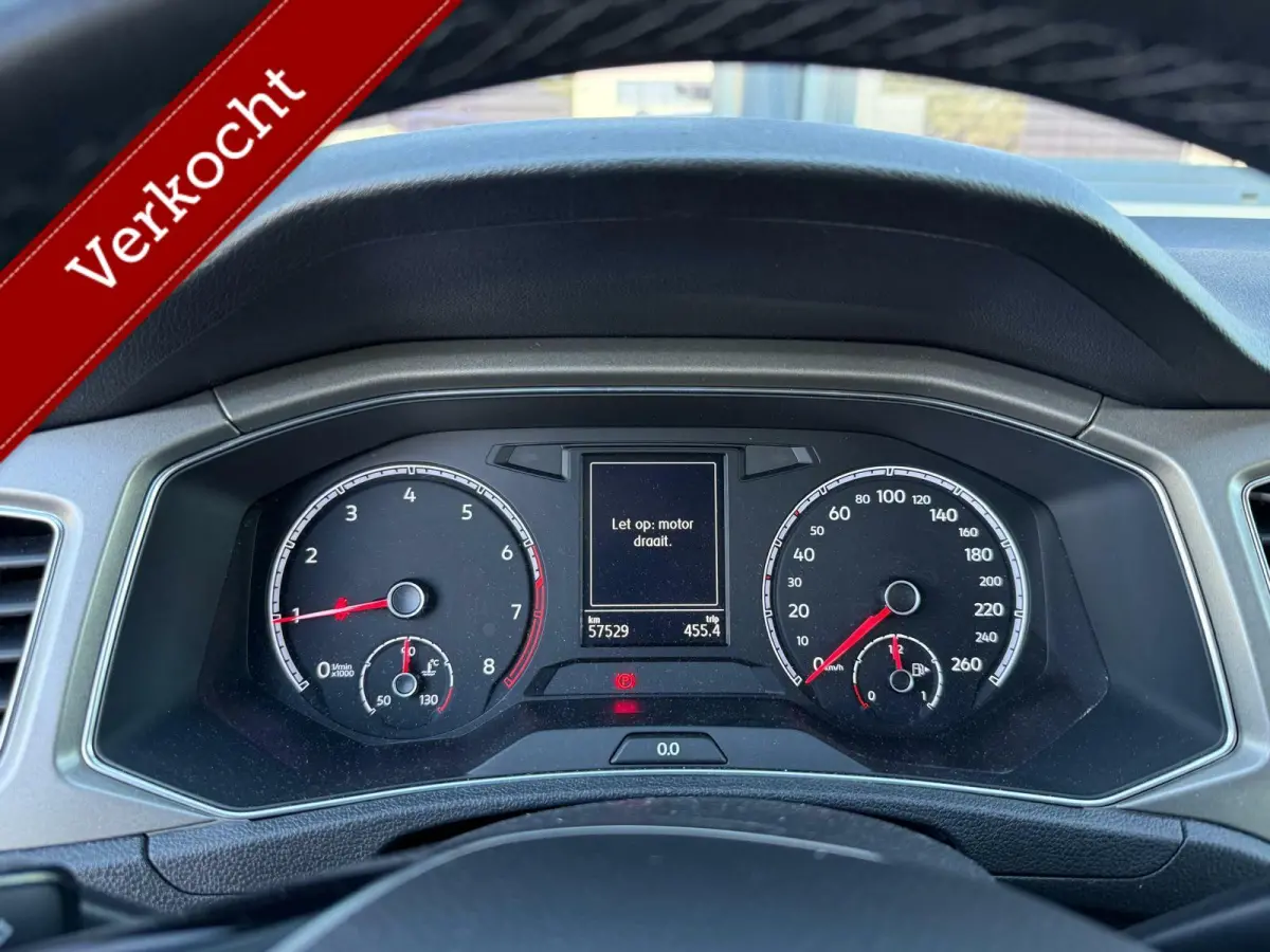 1.0 TSI Style Business/ ACC/ PDC/ lm velgen/ Nieuwstraat!!!!