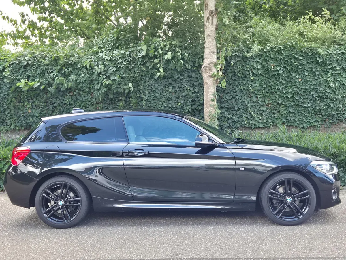 120i High Executive M Pakket incl. 6mnd GARANTIE Coupé Apple CarPlay Harman & Kardon LED NAP NL