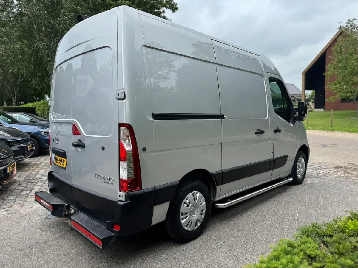 2.3 Cdti180pk tecshift L1H2 3.5T ecc,navi,camera,cruise,sidebar,trekhaak