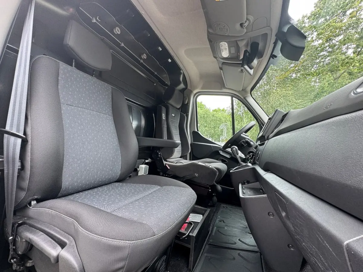 2.3 Cdti180pk tecshift L1H2 3.5T ecc,navi,camera,cruise,sidebar,trekhaak