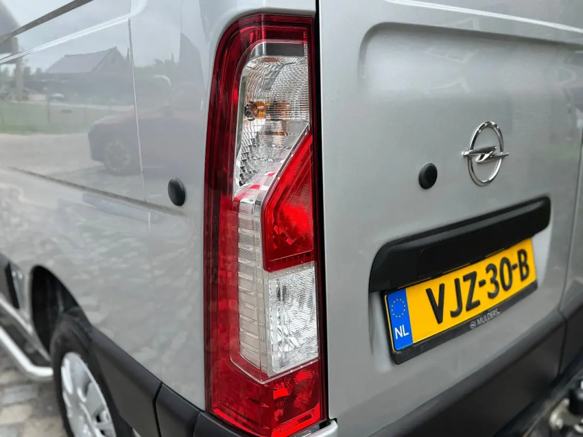 2.3 Cdti180pk tecshift L1H2 3.5T ecc,navi,camera,cruise,sidebar,trekhaak