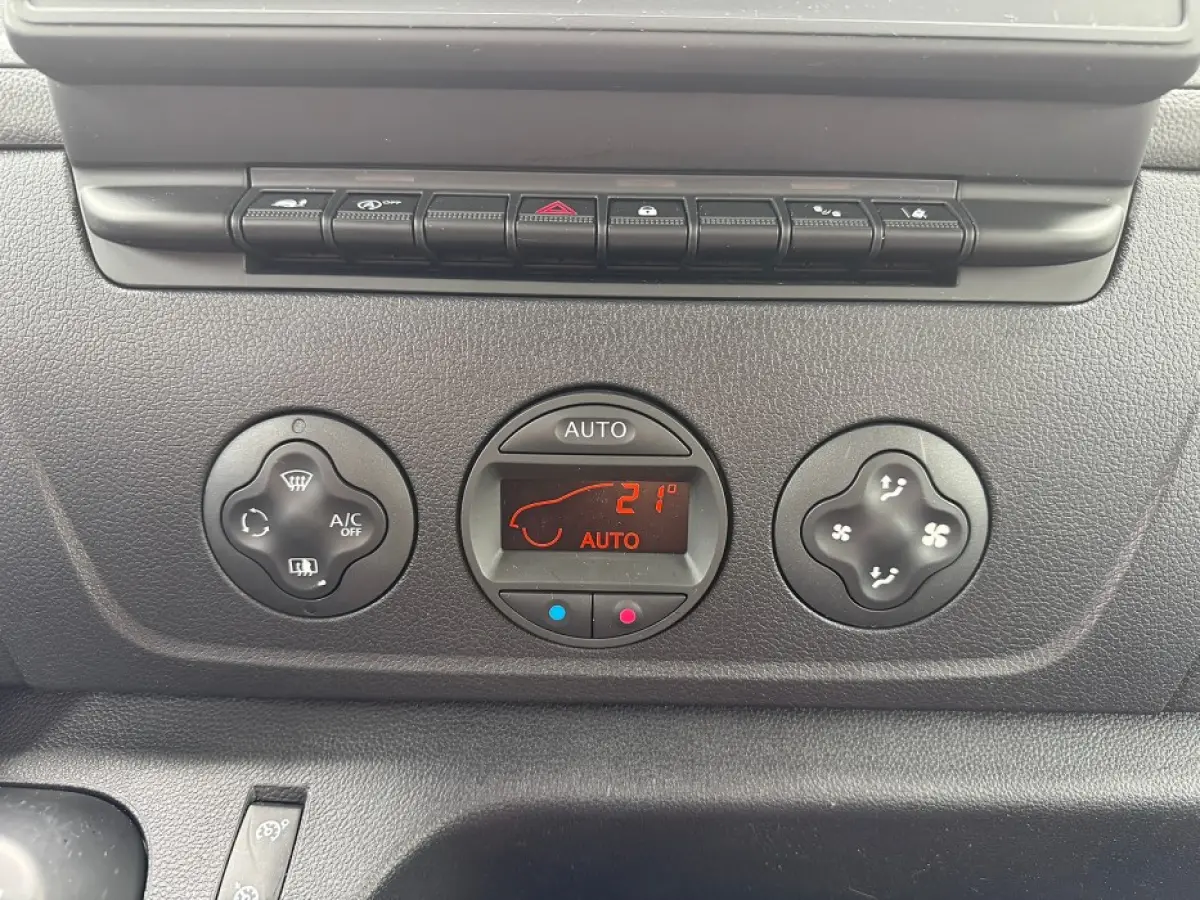 2.3 Cdti180pk tecshift L1H2 3.5T ecc,navi,camera,cruise,sidebar,trekhaak