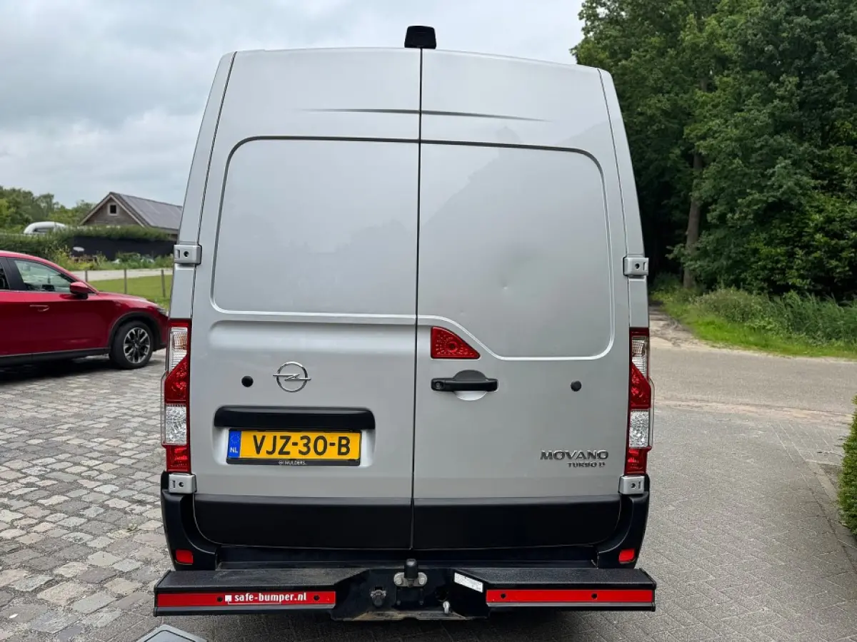 2.3 Cdti180pk tecshift L1H2 3.5T ecc,navi,camera,cruise,sidebar,trekhaak