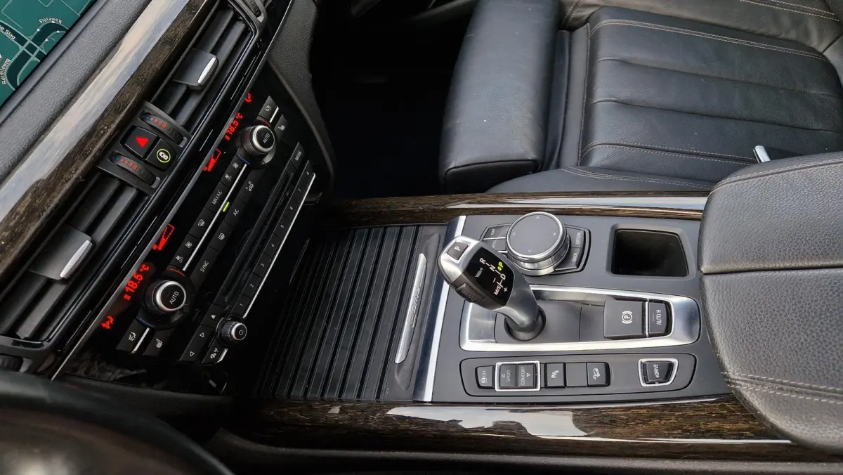 xDrive40e iPerformance High Executive
