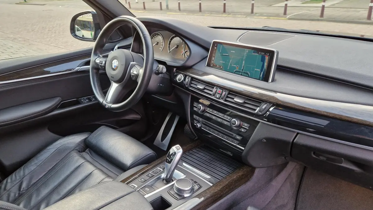 xDrive40e iPerformance High Executive