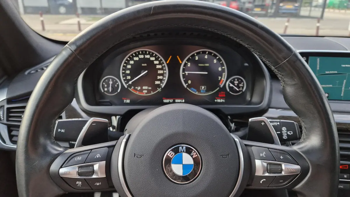 xDrive40e iPerformance High Executive