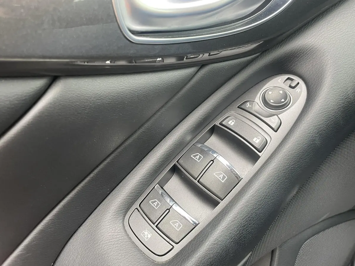 2.0t Business Premium + | Bose | Trekhaak | Leder | Camera