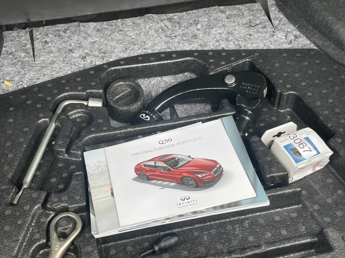 2.0t Business Premium + | Bose | Trekhaak | Leder | Camera