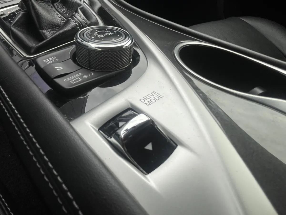 2.0t Business Premium + | Bose | Trekhaak | Leder | Camera