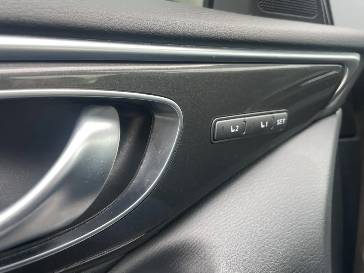 2.0t Business Premium + | Bose | Trekhaak | Leder | Camera