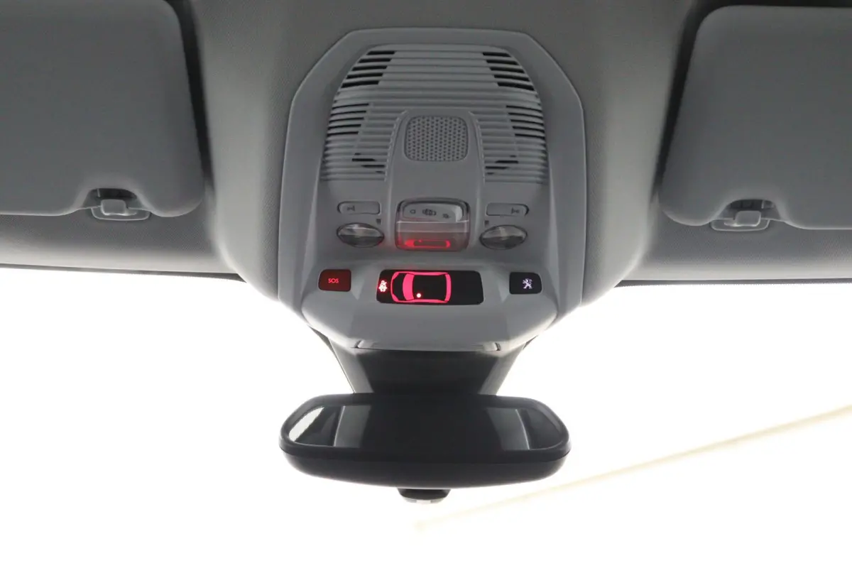 1.2*130PK*NAVI*ECC*CRUISE*CAMERA*CARPLAY*RIEM.VV*