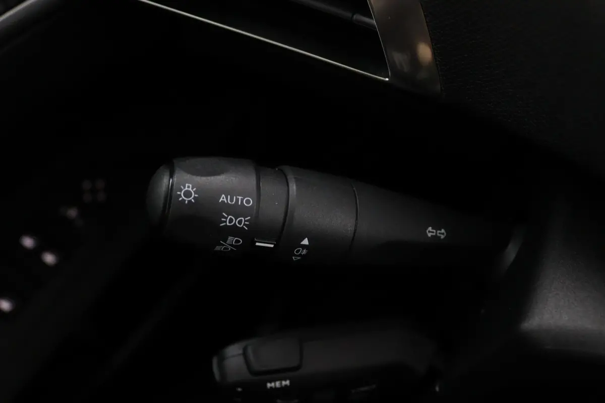 1.2*130PK*NAVI*ECC*CRUISE*CAMERA*CARPLAY*RIEM.VV*