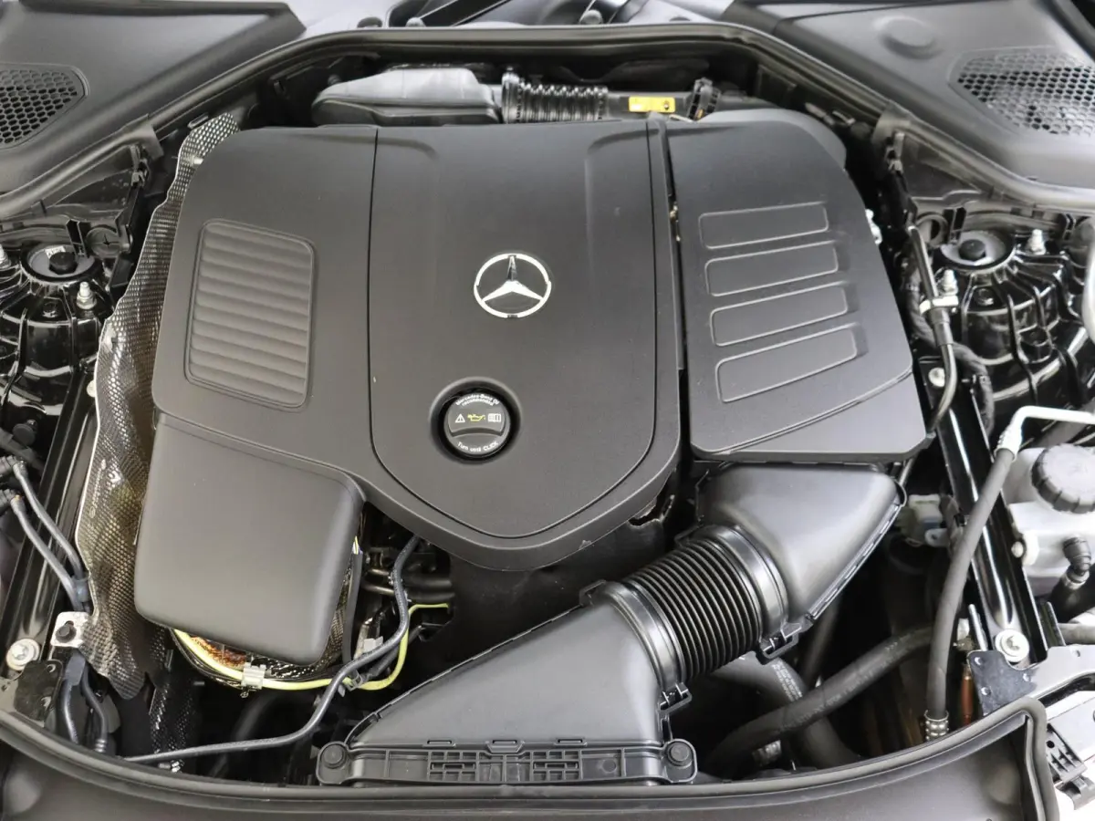 300 e AMG Line / Stoelverwarming / Achteruitrijcamera /
