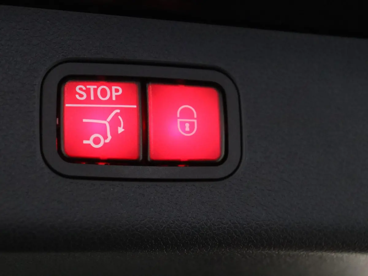 300 e AMG Line / Stoelverwarming / Achteruitrijcamera /