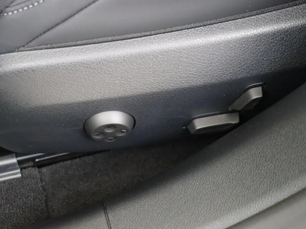 300 e AMG Line / Stoelverwarming / Achteruitrijcamera /