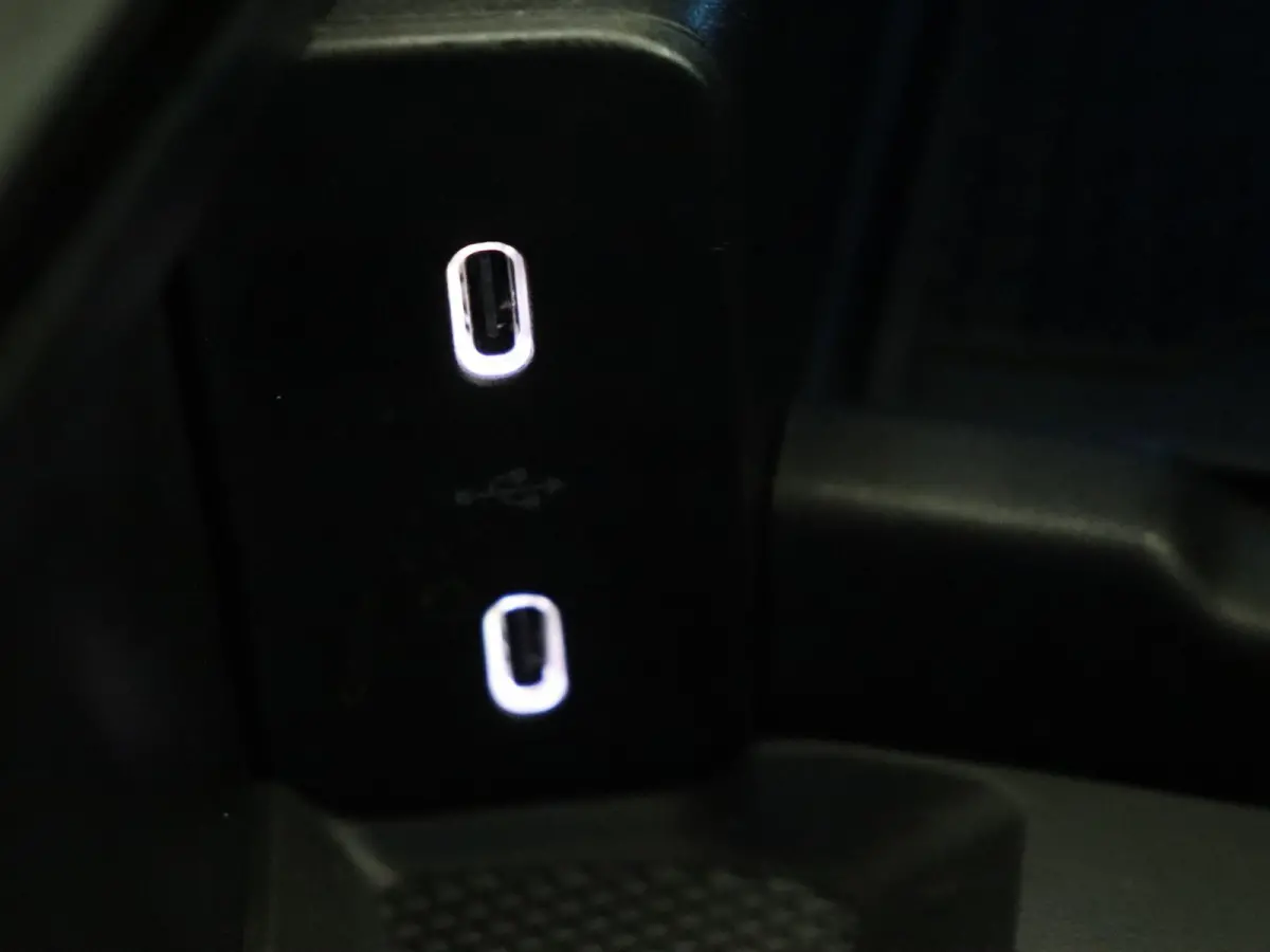300 e AMG Line / Stoelverwarming / Achteruitrijcamera /