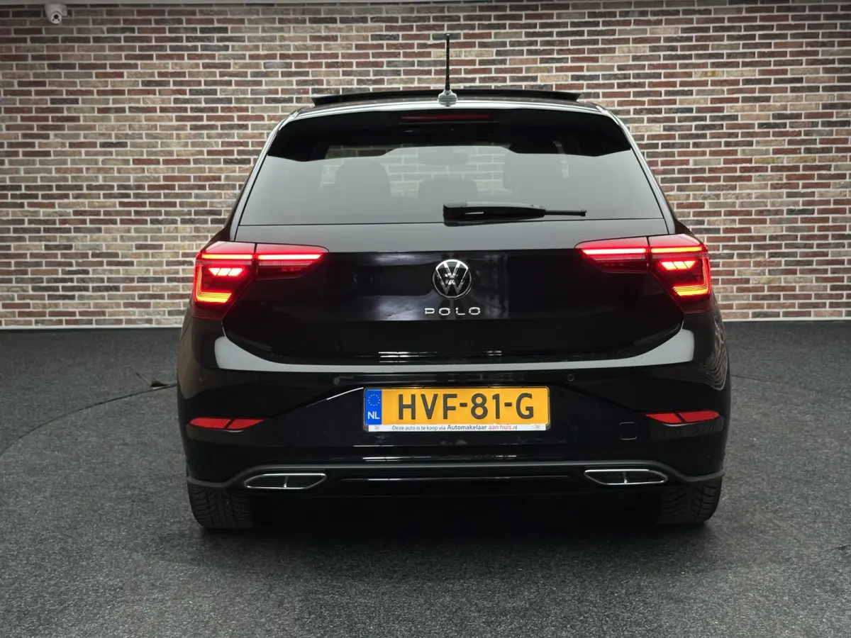 1.0 TSI R-Line Business | Dak| IQ Light| Keyless| Navi|