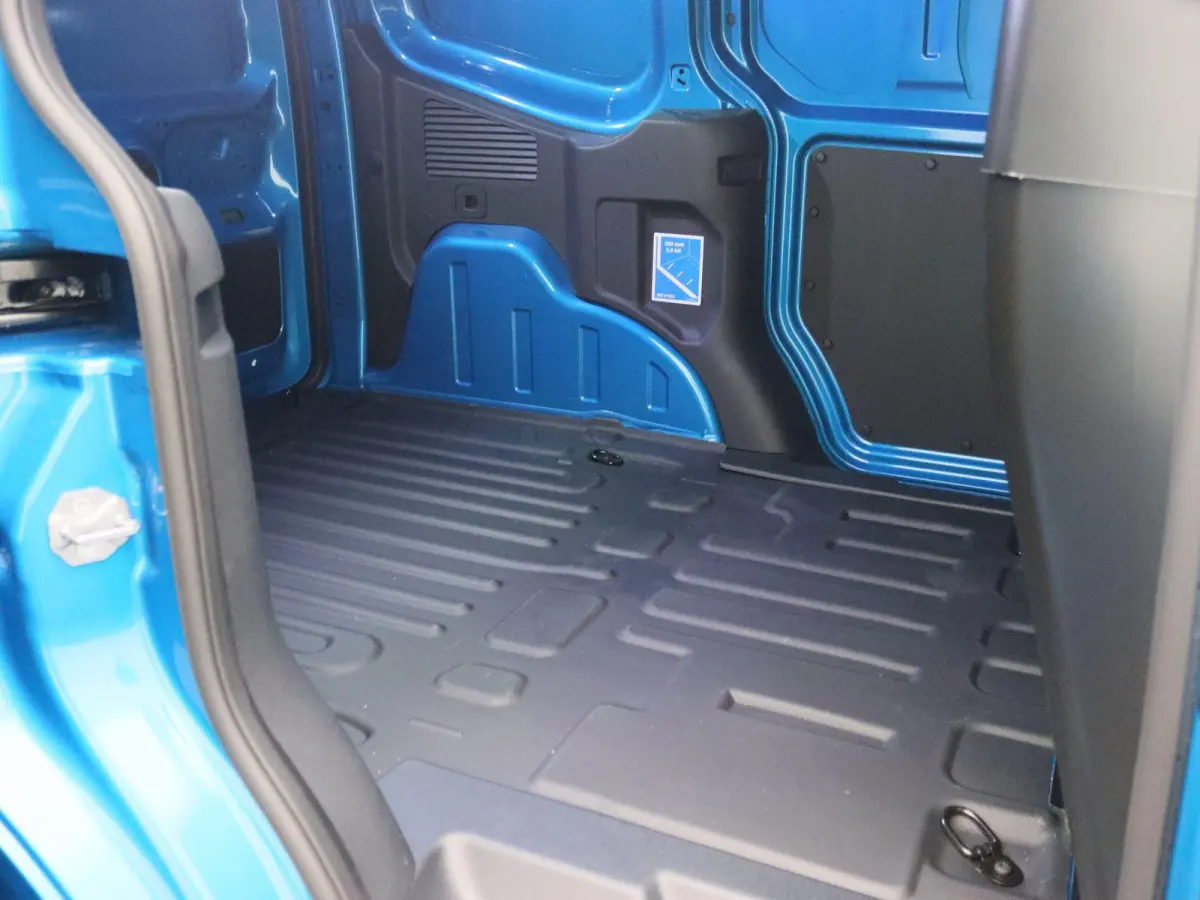 Cour Limited 44 kWh | UIT VOORAAD LEVERBAAR | trekhaak | 0,99% financiallease | Adaptieve Cruise Control |