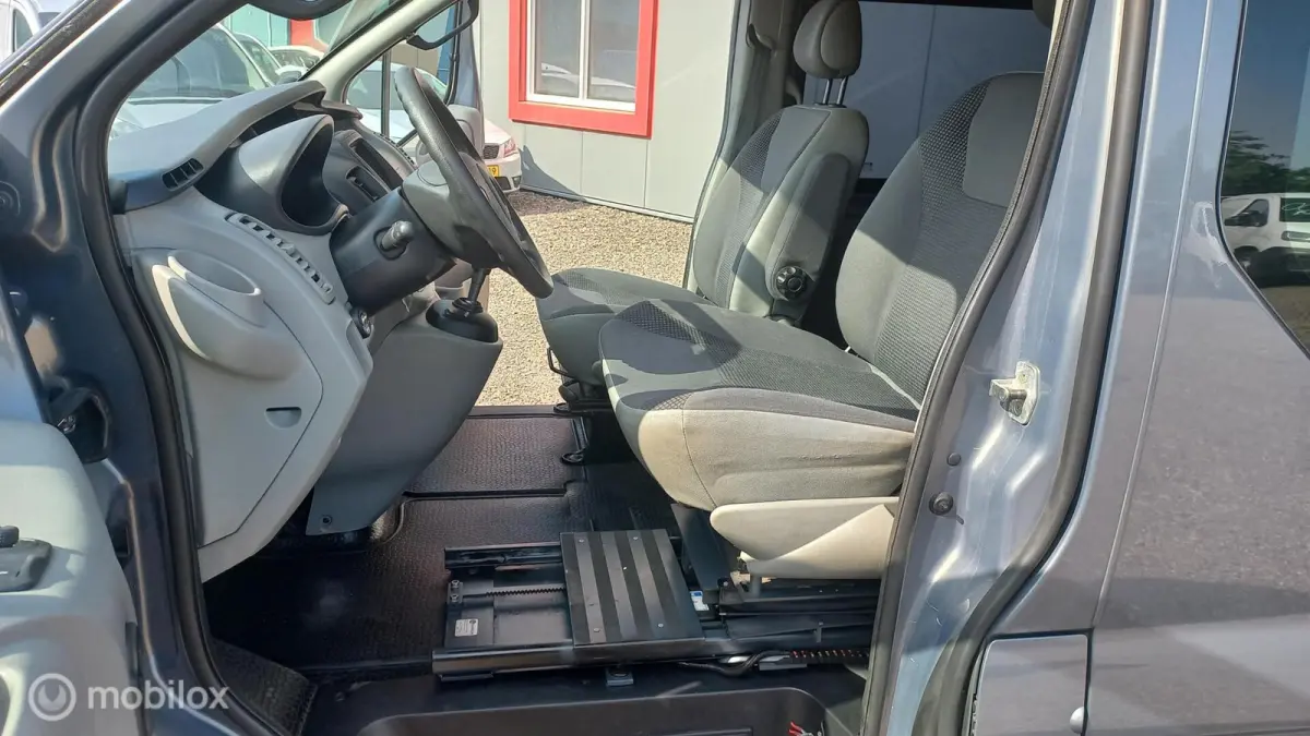 bestel 2.0 CDTI L2H1/ROLSTOELBUS/INVALIDEBUS