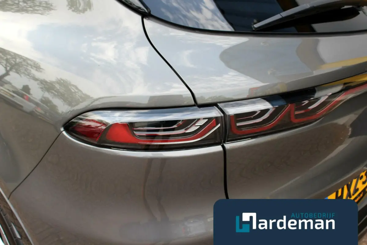 1.5T Hybrid Edizione Speciale