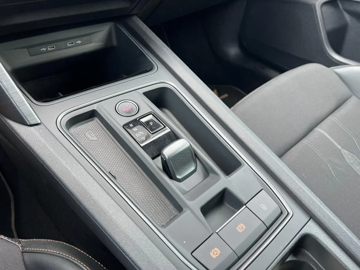 1.4 e-Hybrid VZ Copper Edition