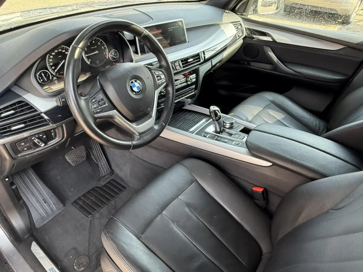 xDrive40e High Executive dealer onderhouden