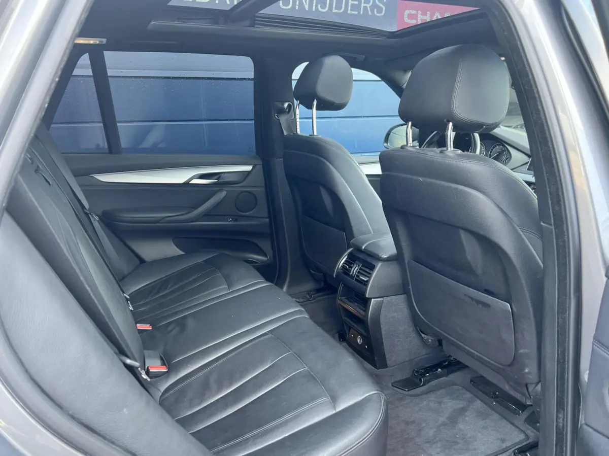 xDrive40e High Executive dealer onderhouden