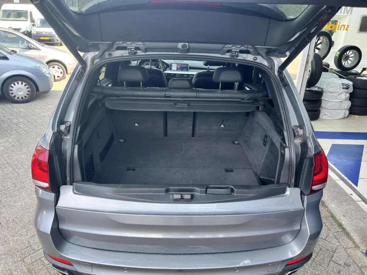 xDrive40e High Executive dealer onderhouden