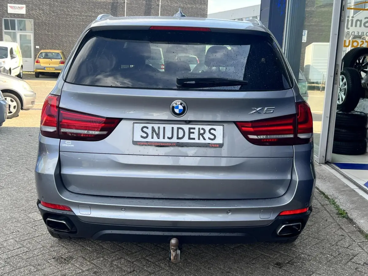 xDrive40e High Executive dealer onderhouden