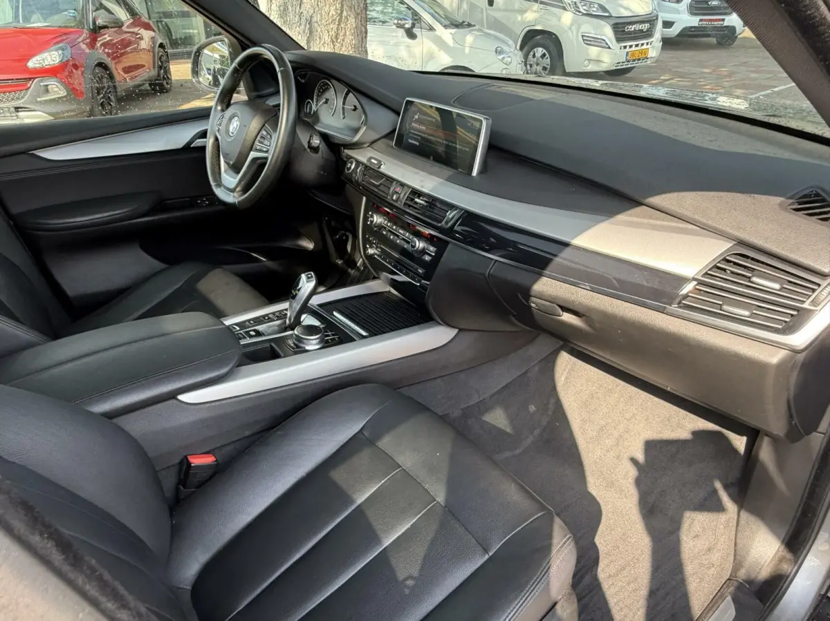 xDrive40e High Executive dealer onderhouden