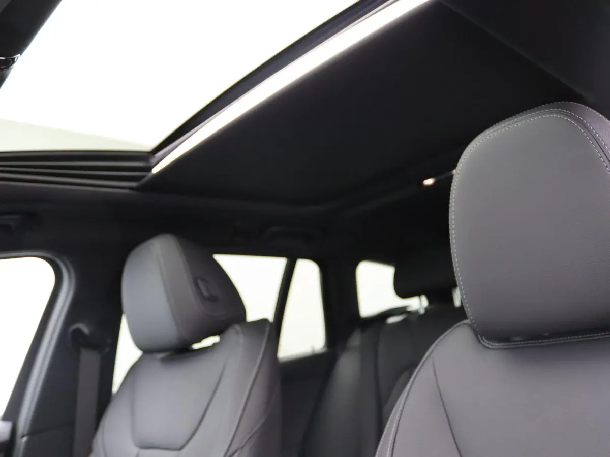320i | M Sport Package | Innovation Pack | Comfort Pack