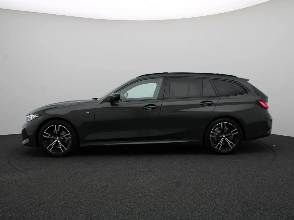 320i | M Sport Package | Innovation Pack | Comfort Pack