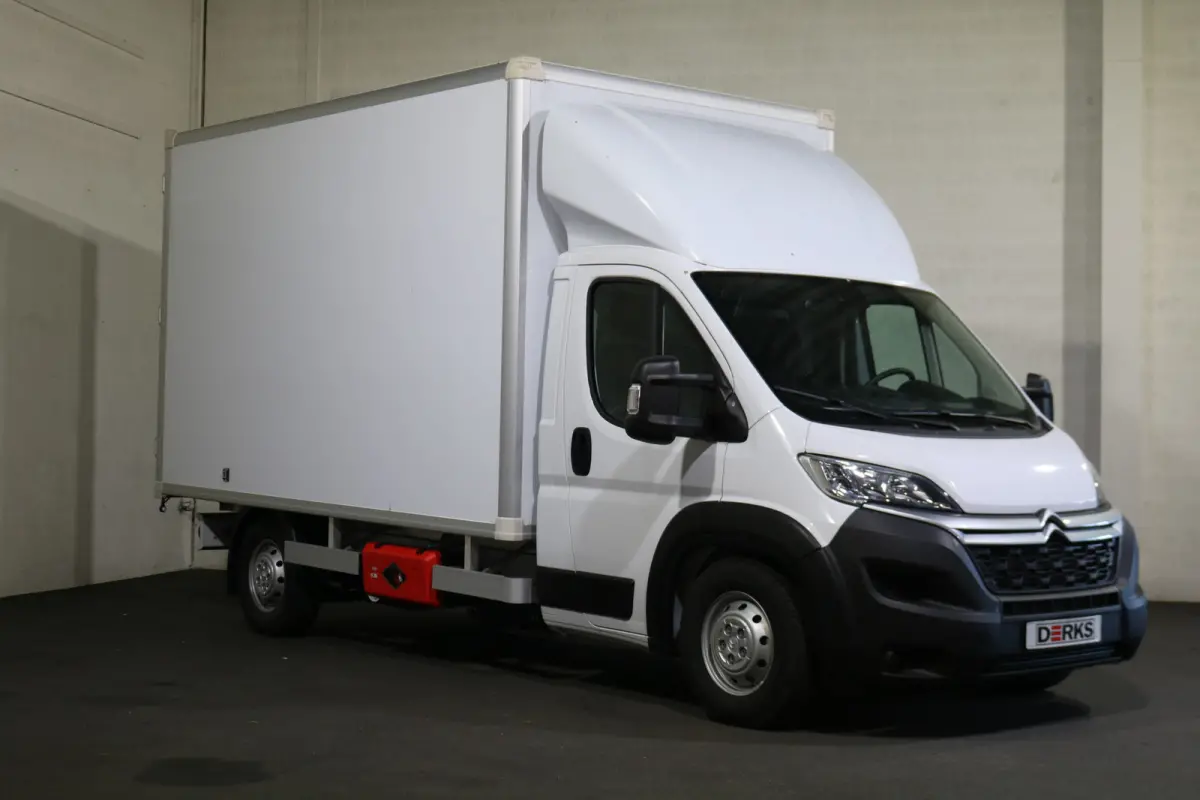Bakwagen met Achterdeuren 75 kWh