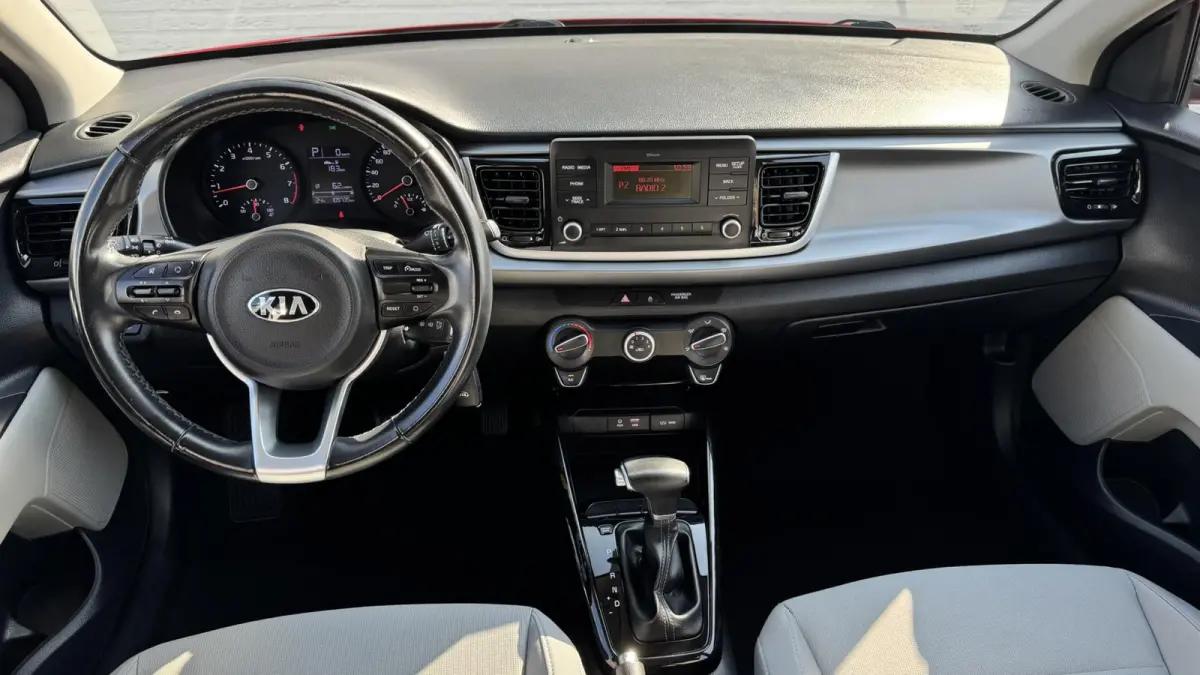 1.4 ComfortLine Dealer onderhouden Cruise control Airco Elektrisch bedienbare ramen