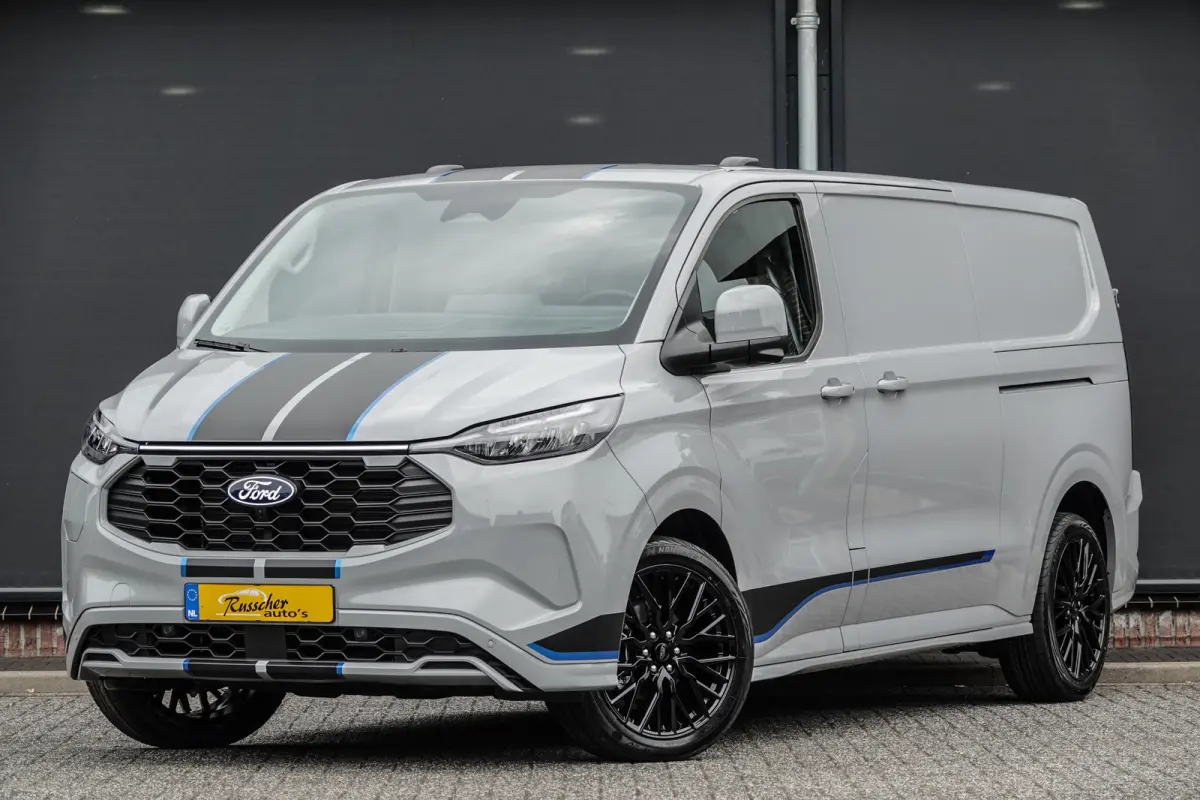 L2H1 2.5 PHEV 233Pk | Sport | Plug In Hybrid | B&O Sound | 360° Camera | 2x schuifdeur | Trekhaak | 20'' Grey Matter